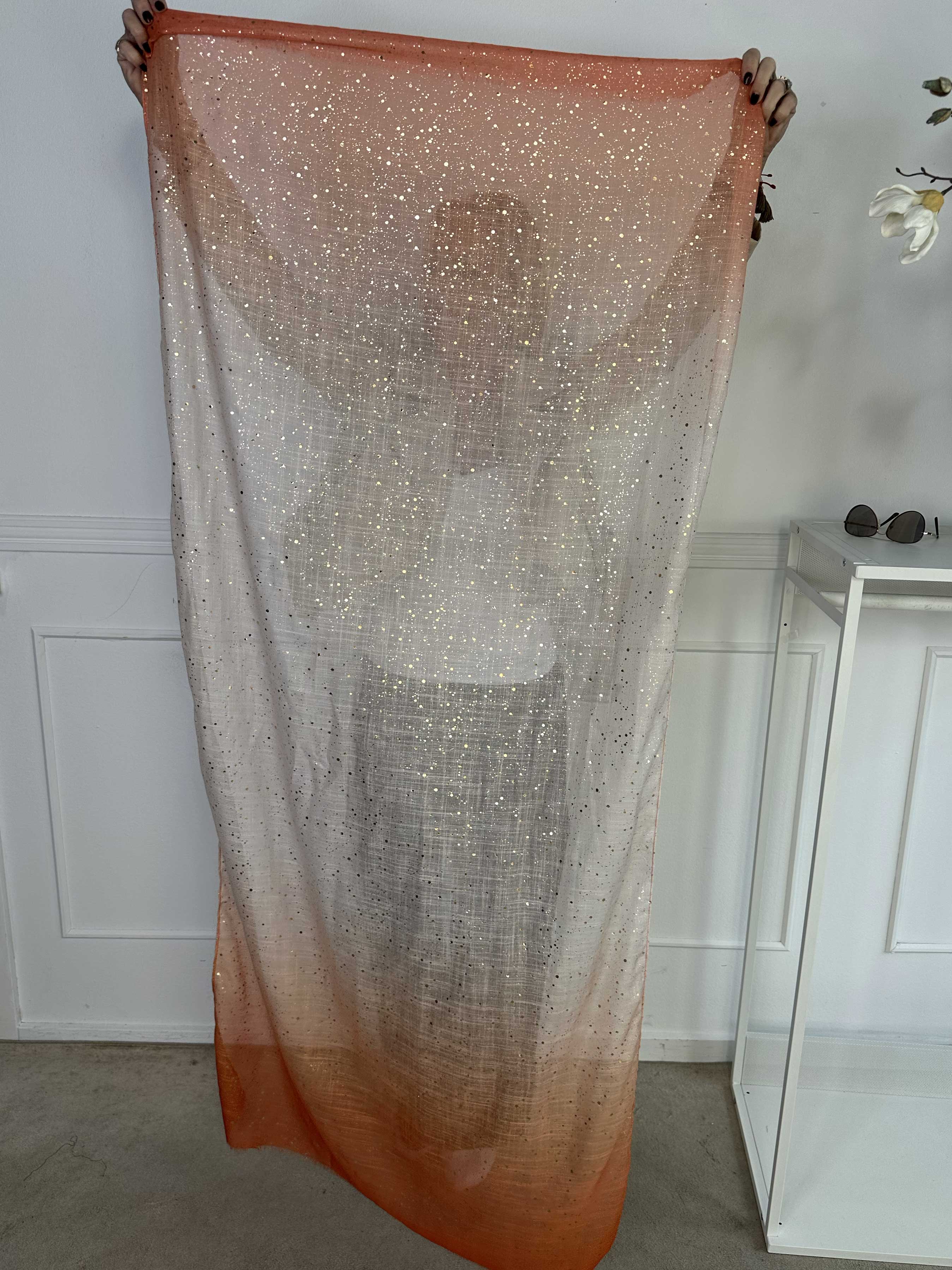 Eliza - Let tørklæde med guld detaljer